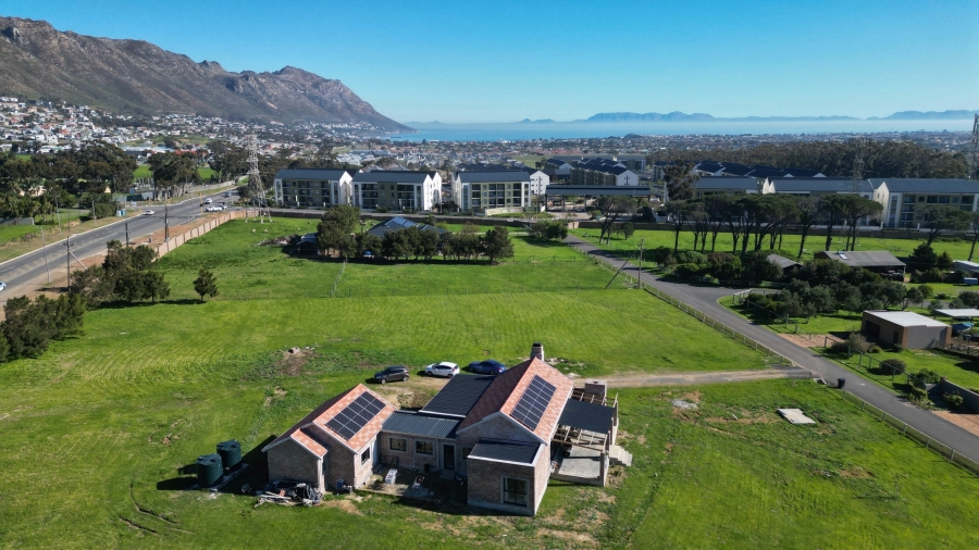 3 Bedroom Property for Sale in Firlands Western Cape